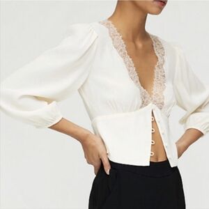 WILFRED Romance Me Blouse Espace White Lace Top XS Aritzia